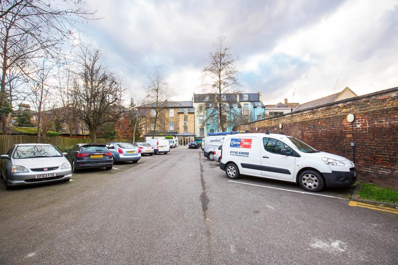 Pembury Hotel At Finsbury Park London Exterior foto